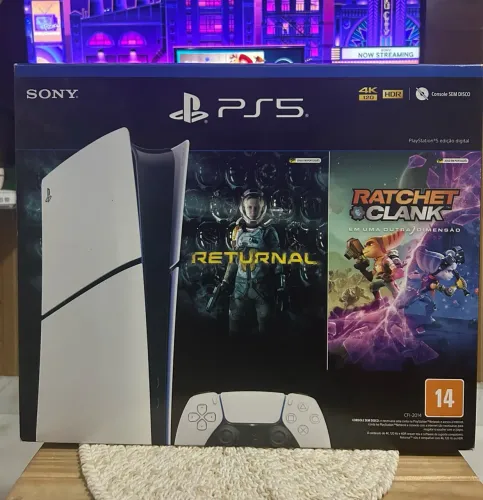PS5 Slim digital 1TB + Jogo semi novo / com caixa