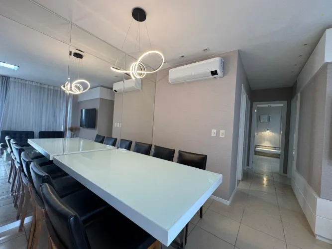 Apartamento mobiliado para locação no Ed. Innovare no Jardim Petrópolis