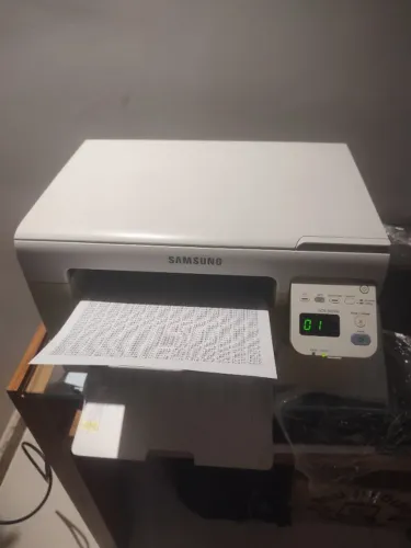 Impressora multifuncional laser Samsung SCX - 3405W