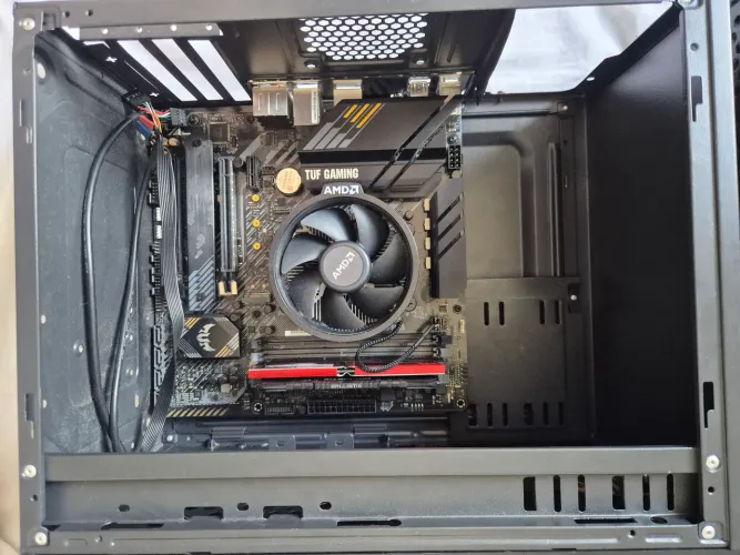Kit AMD + Gabinete