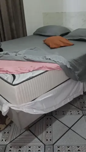 Cama queen