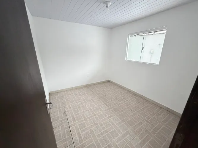 Aluguel apartamento térreo fundo