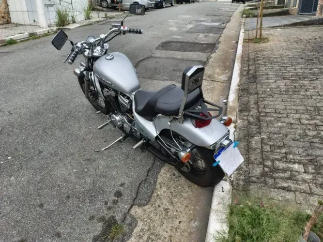 MOTO HONDA SHADOW 600 ANO 2001