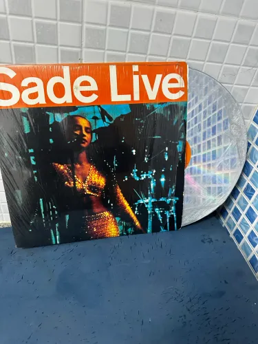 Laser Disc Sade Adu