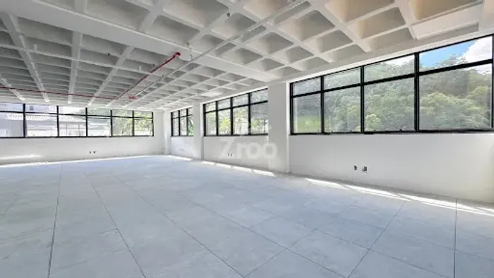 Sala Comercial para alugar, 374 m² por R$ 19.800/mês - Vila Nova - Blumenau/SC