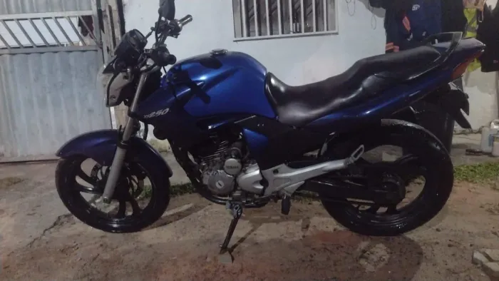 Fazer 250