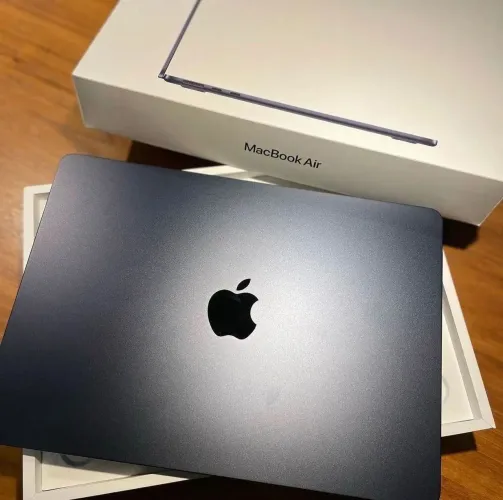 Macbook M5 13" 512/16GB Novo Lacrado Garantia Apple 1 Ano