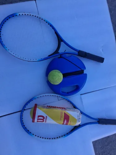 Kit Tênis Lazer Completo - Par de Raquetes + Bolinhas + Base Tennis Trainer com Elástico