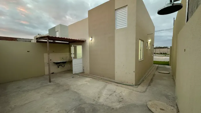 Casa no condomínio Sunville