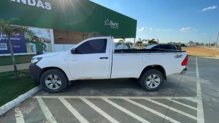 Toyota Hilux Chassi 4X4 2.8 TDI Diesel Mec. 2020