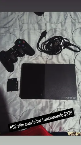PS2 slim muito conservado.