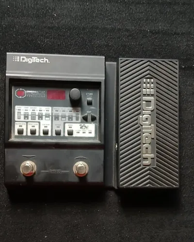 Pedaleira Digitech Element XP