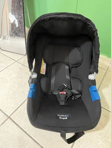 Bebê conforto burigotto