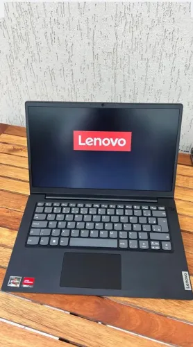 Notebook Ryzen 3 7320u 8 ram /placa de video 2 gb