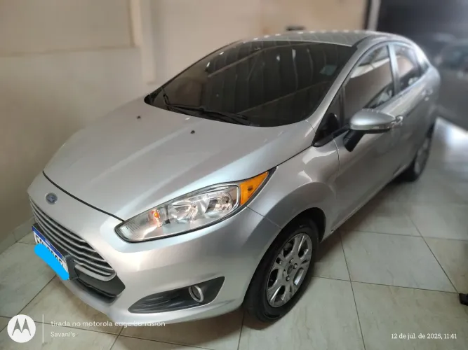Ford Fiesta Sedan SE 1.6 16V Flex 4P 2014