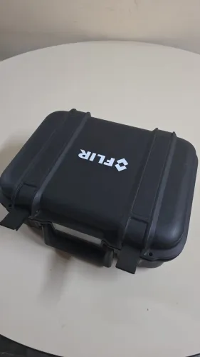 Camera termografica Flir I3