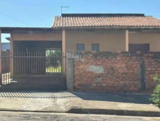 CASA RESIDENCIAL em ADAMANTINA - SP, Parque Residencial Itamarati