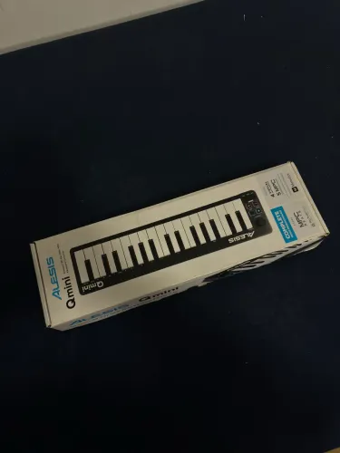 Teclado Controlador 32 Teclas Qmini