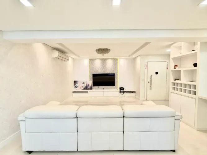 Apartamento no Condomínio Família Mooca com 3 suítes e varanda gourmet