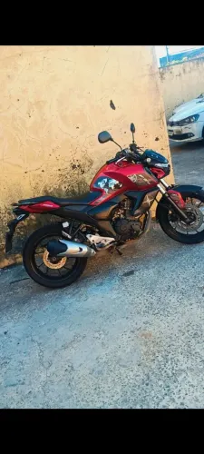 Vendo fazer 150  fz15