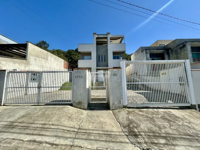 Apartamento semi mobiliado disponível para locação no bairro Nossa Sra de Fatima Penha/SC
