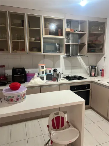 Casa à venda com 2 quartos no condomínio Recanto Das Graças, Cotia - SP