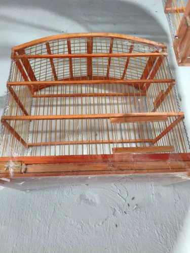 GAIOLA DE MADEIRA