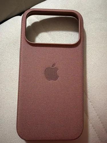 Case(capa) TechWoven case com Mega Safe pra 17 Pro Apple