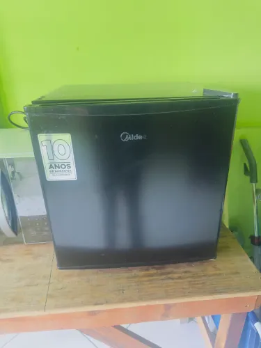 Mini Freezer Midea