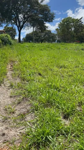 Lote de 1.000m² em condominio Fechado, condominio canto da Siriema Vip