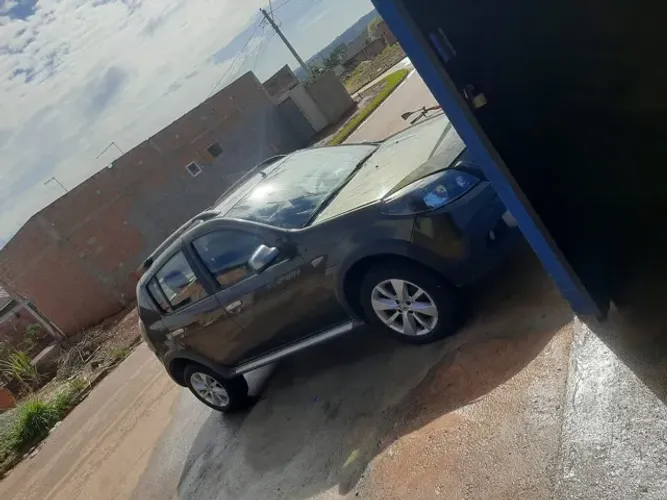 Renault Sandero Stepway Hi-power 1.6 8V 5P 2013