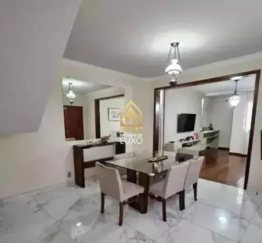 Casa geminada para locação com 3 quartos no bairro Castelo