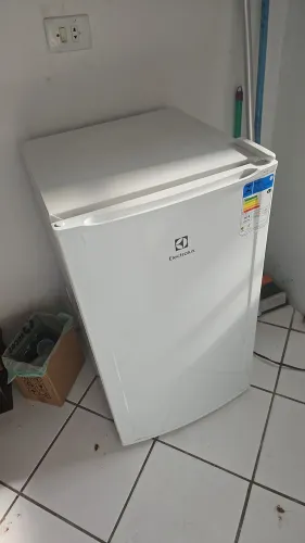 FRIGOBAR ELETROLUX NOVO