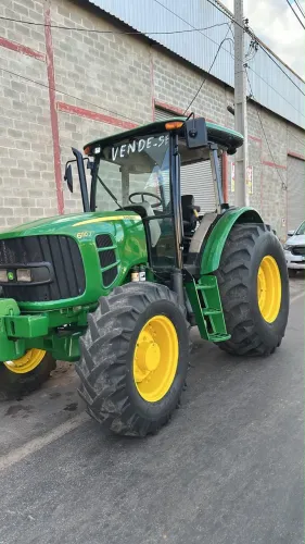 Trato john derre 6110j