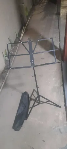 SUPORTE DE PARTITURA