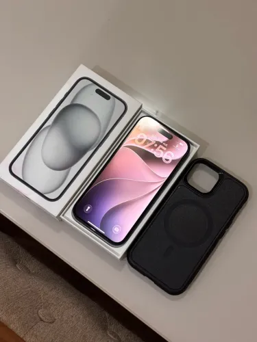 iPhone 15 128gb