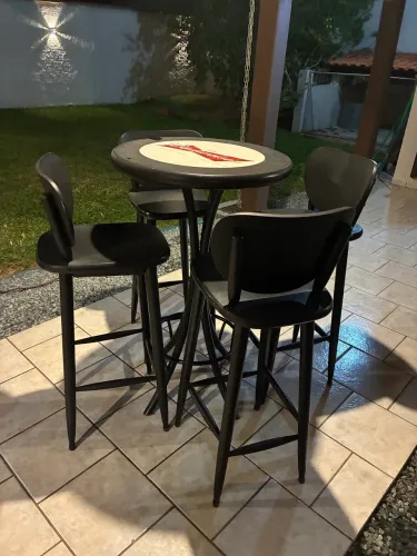 Mesa bistrô Budweiser