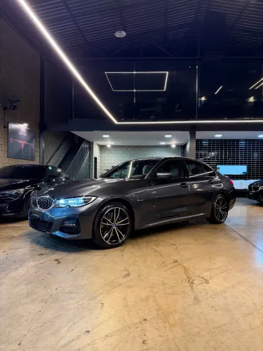 BMW 330E M Sport 2.0 Turbo Híbrido AU 2022