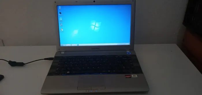 Notebook Samsung RV415 . Zerado . Tem a caixa ainda .