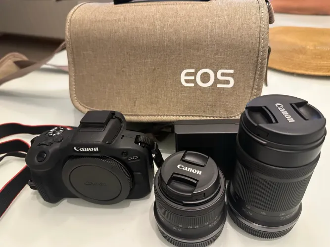 Câmera Canon R100 + Lentes 18-45mm e 55-210mm