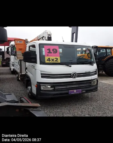 Volkswagen Express DRC 4X2 2p (diesel) (E5) 2018/2019 Vamos Seminovos Curitiba
