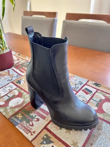 Bota Jorge Bischoff Salto Alto Tam 33/34