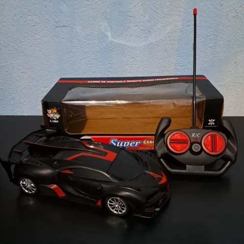 Carrinho de Controle Remoto Esportivo
