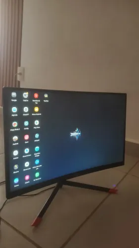 Monitor tela curva, 24 polegadas