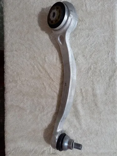 Braço curvo suspensão Mercedes C180 C200 C250 esquerdo  