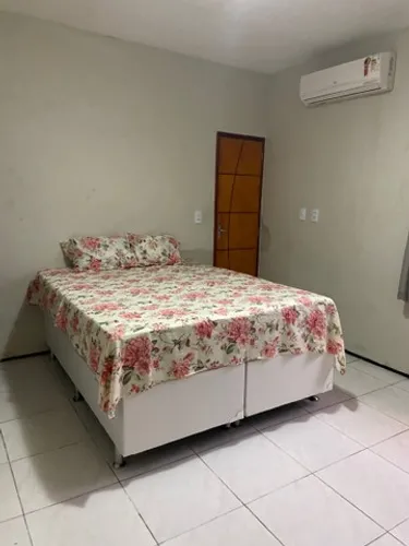 Aluguel de quartos e kitnet mobiliado