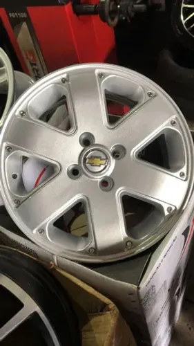 Aro 15 modelo trackfiel em 10 x sem juros novas na caixa