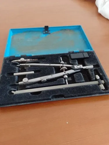 Compasso antigo staedtler 553
