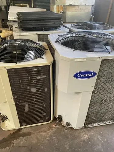 3 condensadoras 60.000 BTUs 220v trifásico