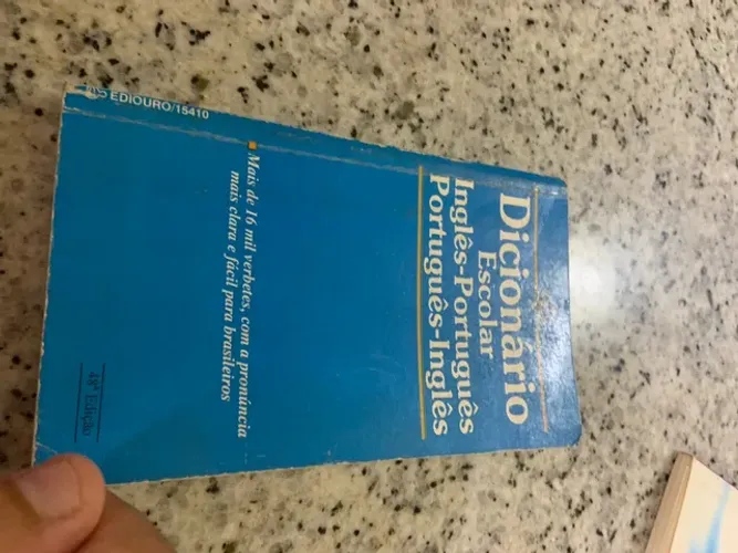 Dicionário Escolar  Inglês - Português / Português - Inglês 